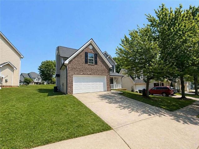 705 Patriots Point Street, Locust Grove, GA 30248