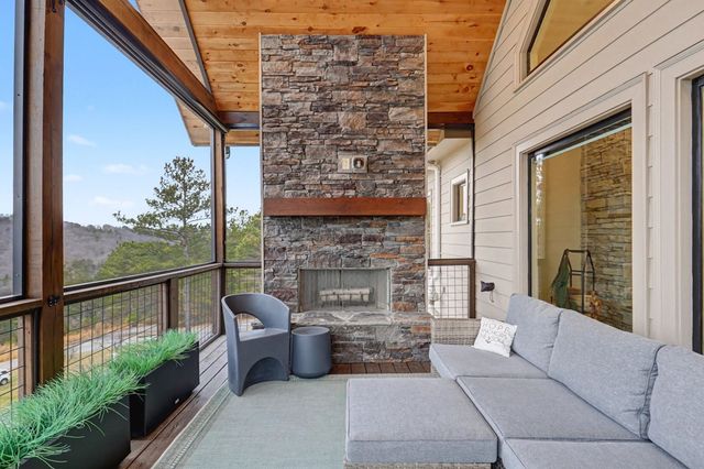 104 Sunset View, Blairsville, GA 30512