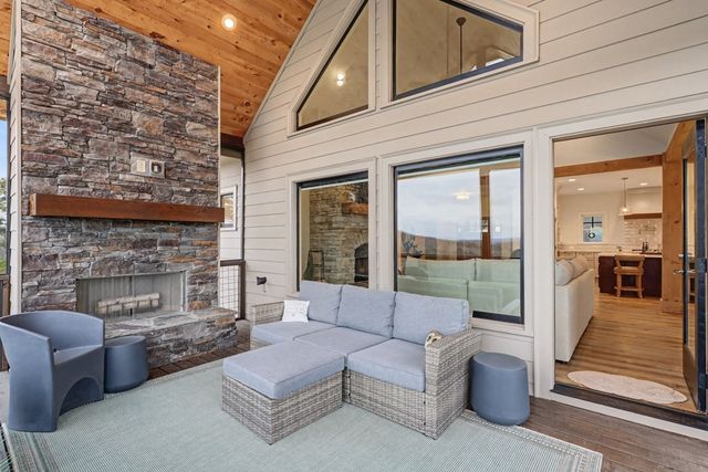 104 Sunset View, Blairsville, GA 30512