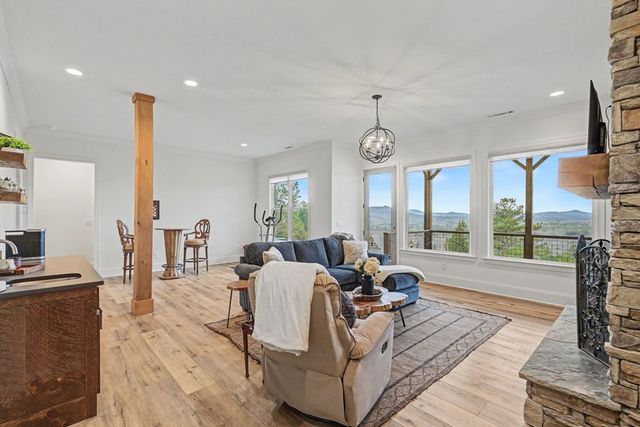 104 Sunset View, Blairsville, GA 30512