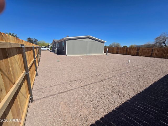 3175 W MADERA Drive, Eloy, AZ 85131