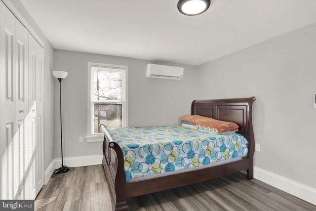 559 N BEDFORD STREET, Carlisle, PA 17013