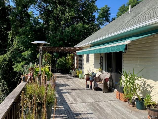 39 Moran Way, Hopewell Junction, NY 12533