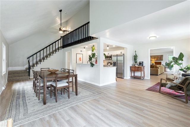 124 Johnson Road, Liberty, MO 64068