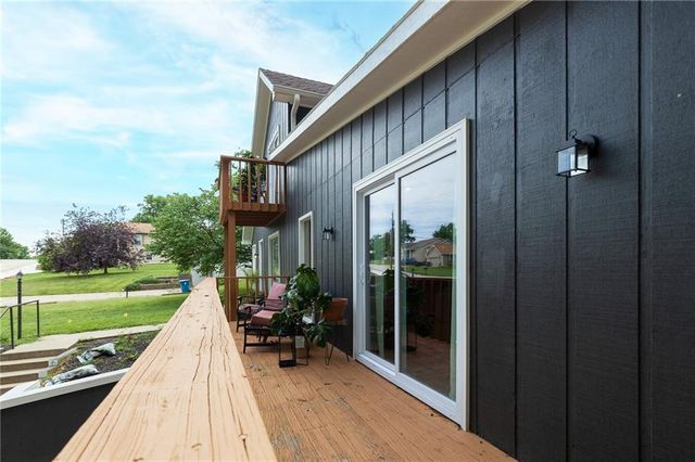 124 Johnson Road, Liberty, MO 64068