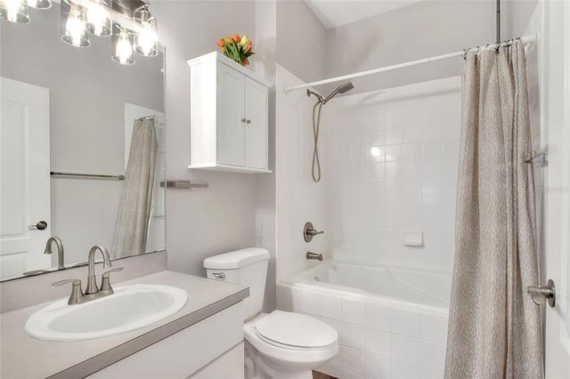 8623 SNOWY OWL WAY, Tampa, FL 33647