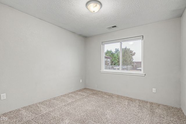 8360 Kyra Lane, White City, OR 97503