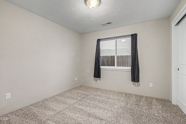 8360 Kyra Lane, White City, OR 97503