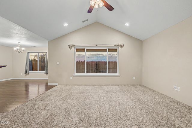 8360 Kyra Lane, White City, OR 97503