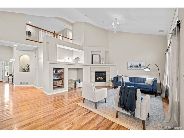 7510 Loveland Cir, Arvada, CO 80007