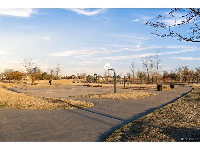 7510 Loveland Cir, Arvada, CO 80007