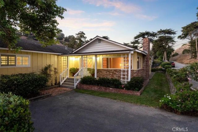 475 Hacienda Drive, Cayucos, CA 93430