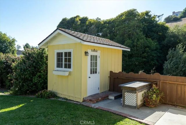 475 Hacienda Drive, Cayucos, CA 93430