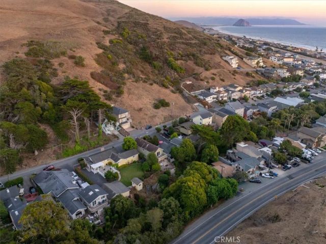 475 Hacienda Drive, Cayucos, CA 93430