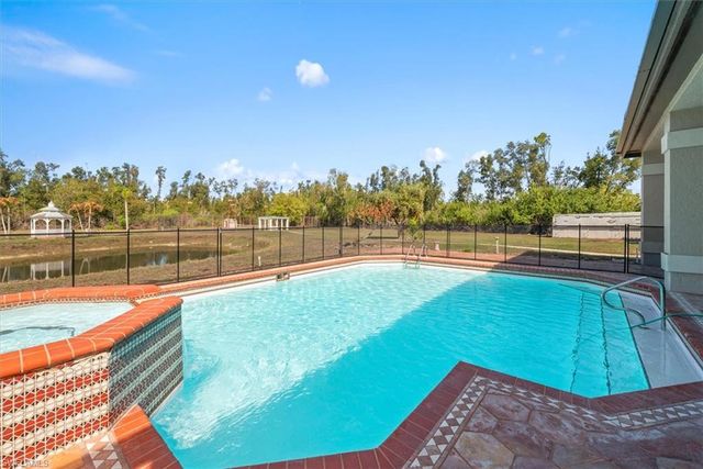 15200 Sweetwater CT, Fort Myers, FL 33912