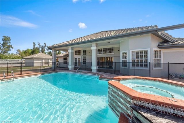 15200 Sweetwater CT, Fort Myers, FL 33912