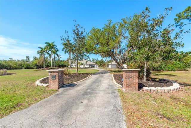 15200 Sweetwater CT, Fort Myers, FL 33912