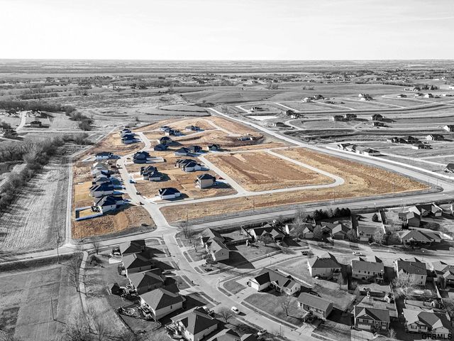 21706 Parkview Drive, Gretna, NE 68028