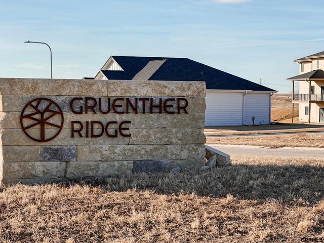 21706 Parkview Drive, Gretna, NE 68028