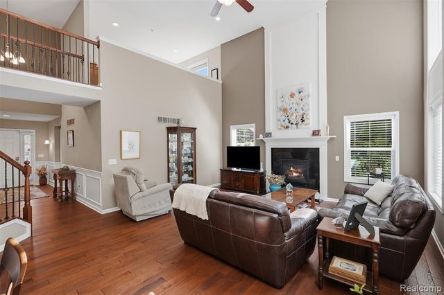 4622 Spring Mountain Drive, Brighton, MI 48116
