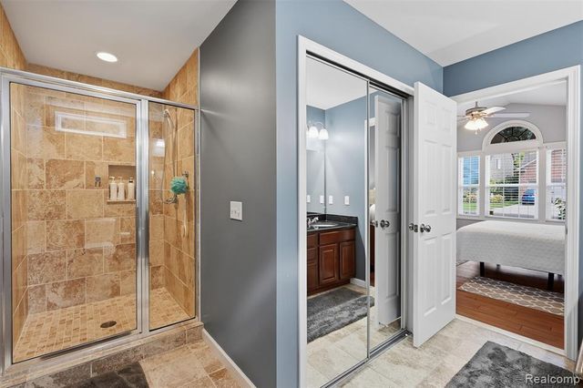4622 Spring Mountain Drive, Brighton, MI 48116