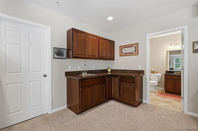 4622 Spring Mountain Drive, Brighton, MI 48116