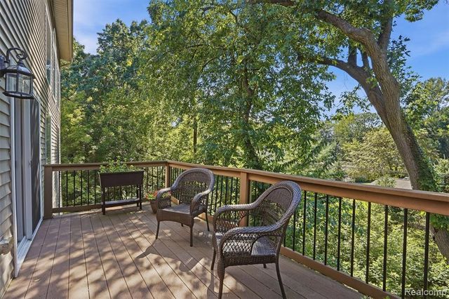 4622 Spring Mountain Drive, Brighton, MI 48116