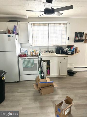 622 W 5TH ST, Lewistown, PA 17044