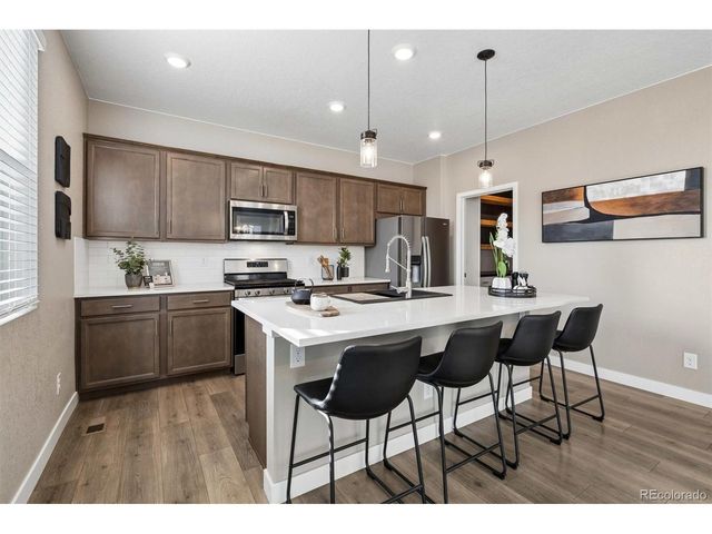 15748 Syracuse Ct, Thornton, CO 80602