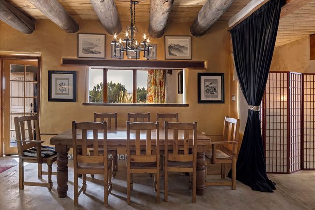 27 San Marcos Road W, Santa Fe, NM 87508