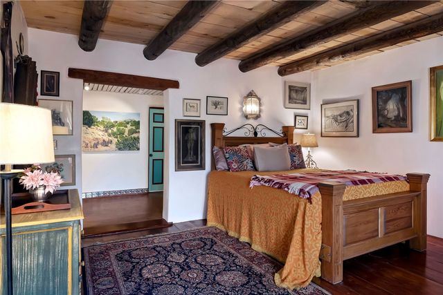 27 San Marcos Road W, Santa Fe, NM 87508