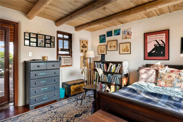 27 San Marcos Road W, Santa Fe, NM 87508