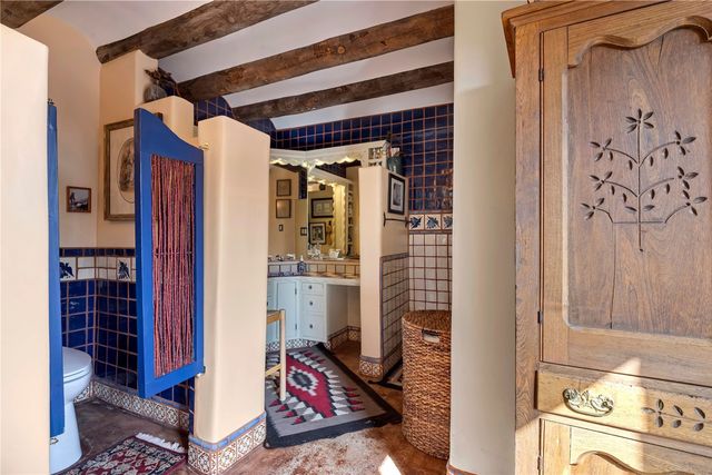 27 San Marcos Road W, Santa Fe, NM 87508