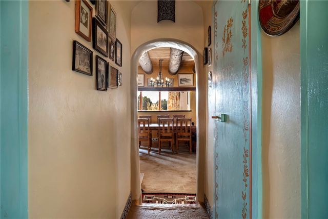 27 San Marcos Road W, Santa Fe, NM 87508