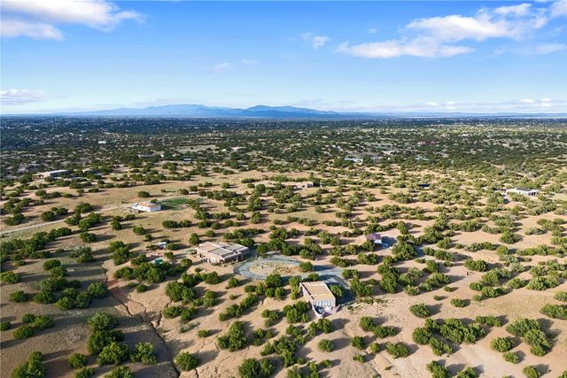 27 San Marcos Road W, Santa Fe, NM 87508