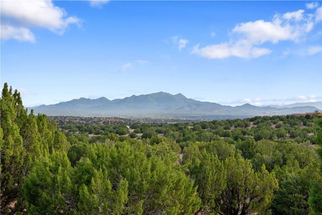27 San Marcos Road W, Santa Fe, NM 87508
