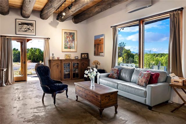 27 San Marcos Road W, Santa Fe, NM 87508