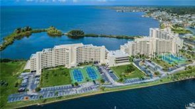 6009 SEA RANCH DRIVE 303, Hudson, FL 34667