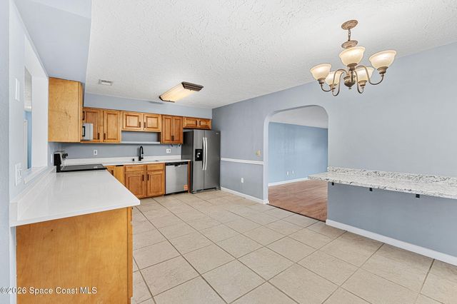 215 Hagerstown Street SW, Palm Bay, FL 32908