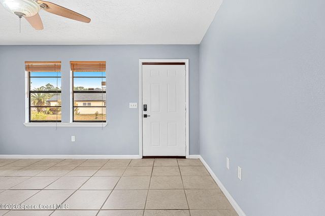 215 Hagerstown Street SW, Palm Bay, FL 32908