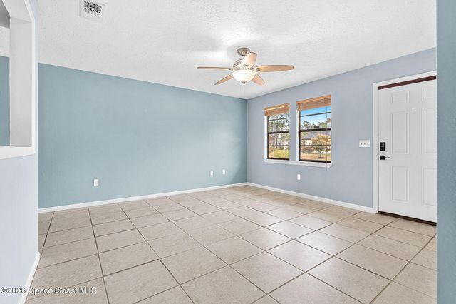 215 Hagerstown Street SW, Palm Bay, FL 32908