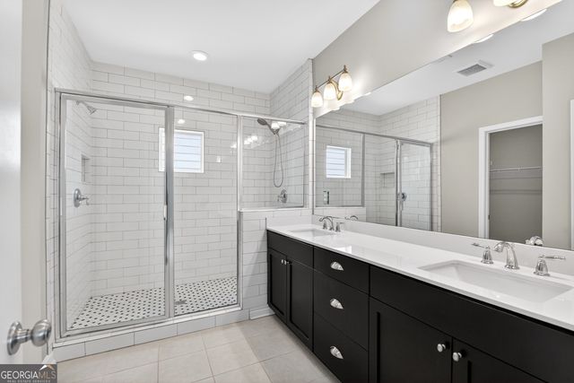 1055 Johnson Grove, Atlanta, GA 30318