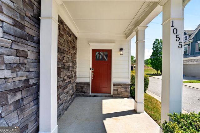 1055 Johnson Grove, Atlanta, GA 30318