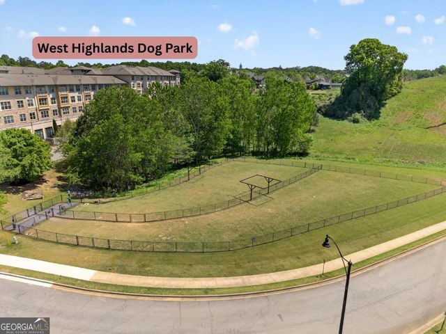 1055 Johnson Grove, Atlanta, GA 30318