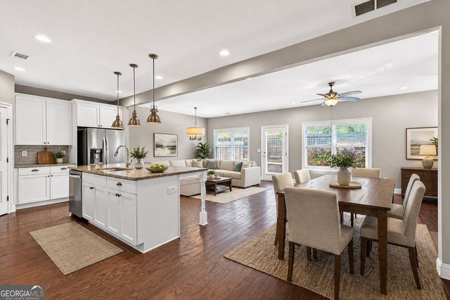 1055 Johnson Grove, Atlanta, GA 30318