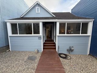 445 Vista Grande Avenue, Daly City, CA 94014