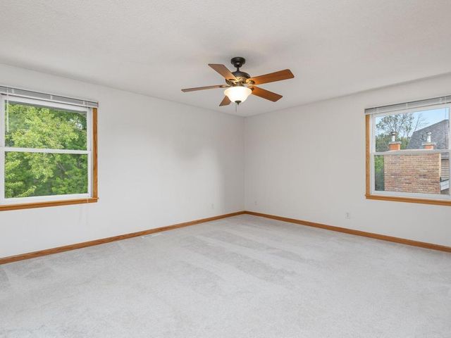 11335 40th Avenue N, Plymouth, MN 55441