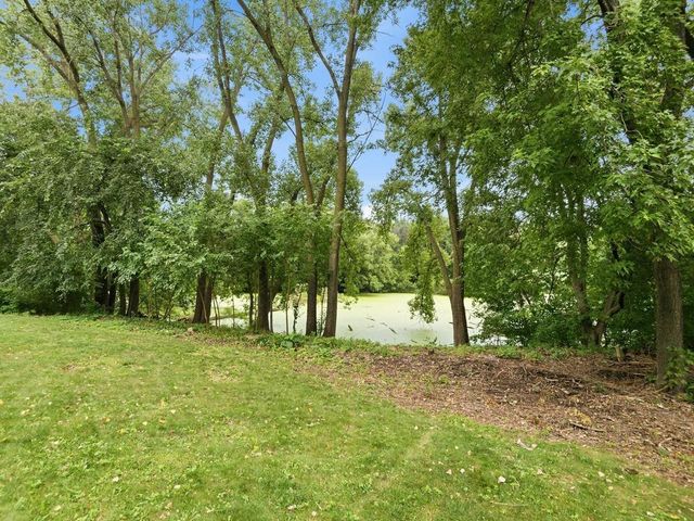 11335 40th Avenue N, Plymouth, MN 55441