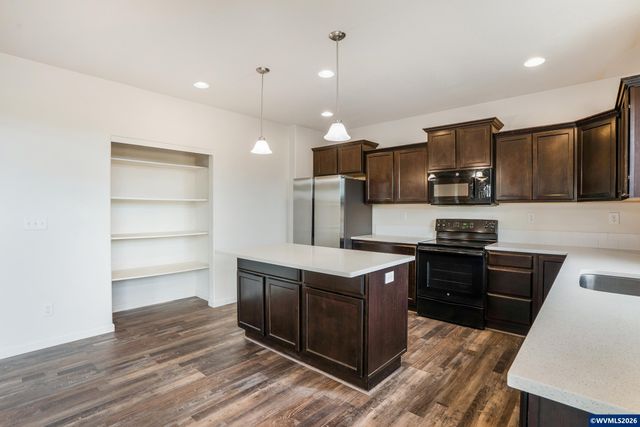 4680 Glacier Meadows Lp, Springfield, OR 97478