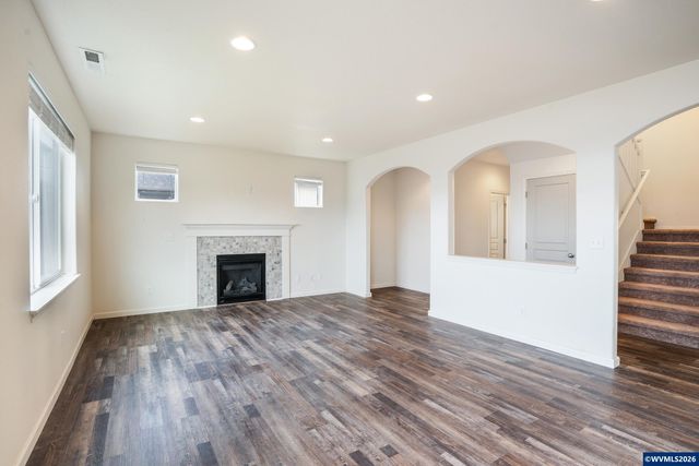 4680 Glacier Meadows Lp, Springfield, OR 97478